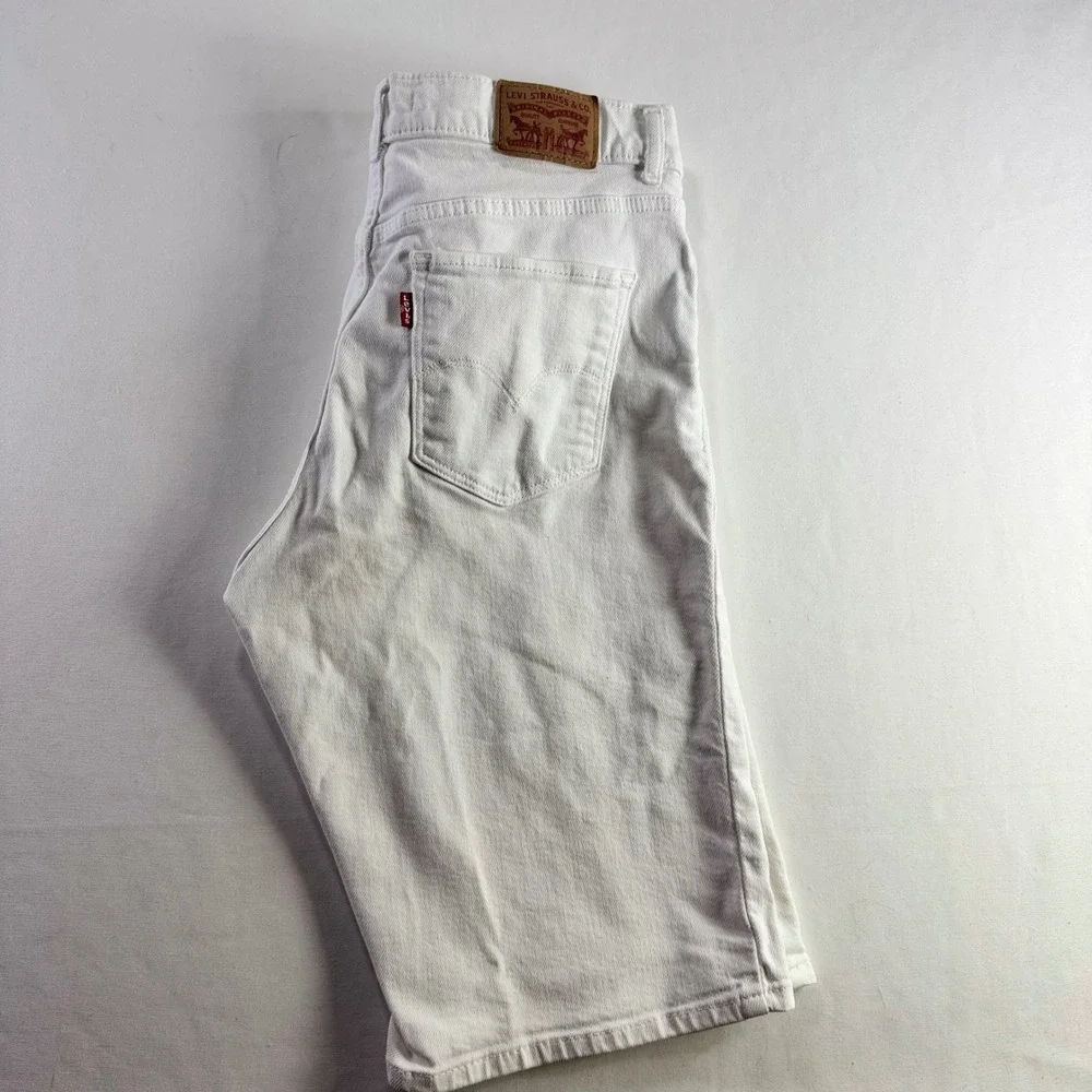 Levis Bermuda Shorts Womens 29 White Denim Mid Rise Knee Length 29969-0037